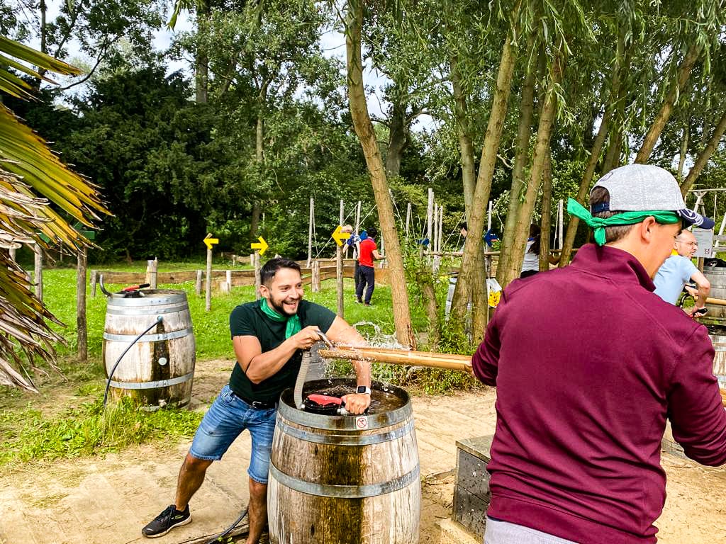 Expeditie Robinson bedrijfsuitje